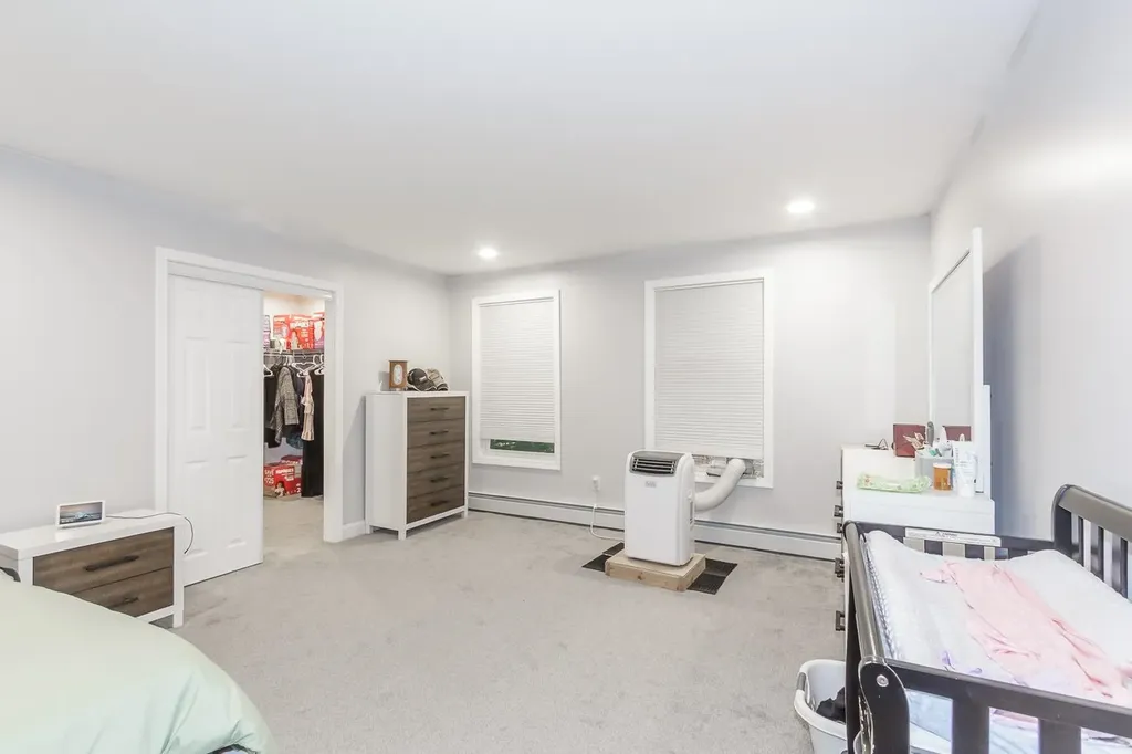 156 Little Mill Road Sandown NH 03873