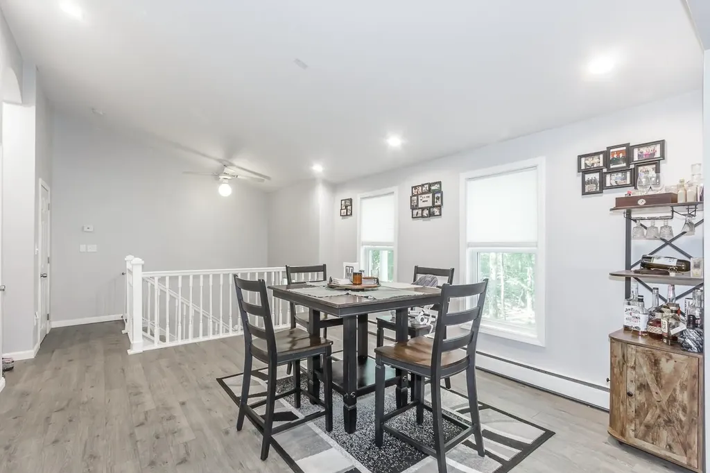 156 Little Mill Road Sandown NH 03873