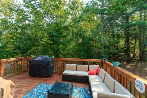 156 Little Mill Road Sandown NH 03873