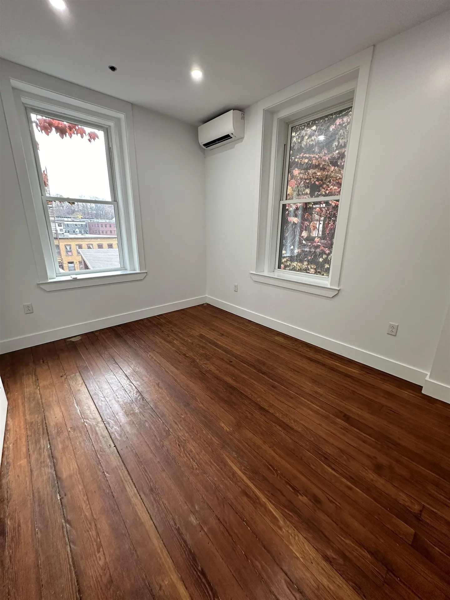 4 Elliot Street Brattleboro VT 05301