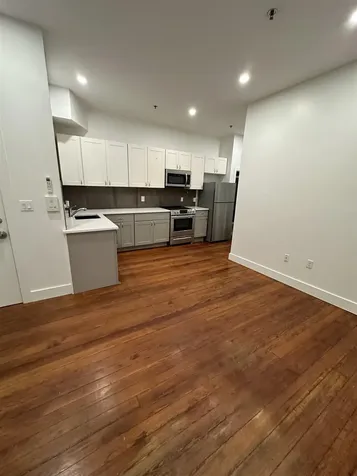 4 Elliot Street Brattleboro VT 05301