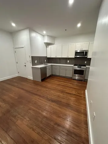 4 Elliot Street Brattleboro VT 05301