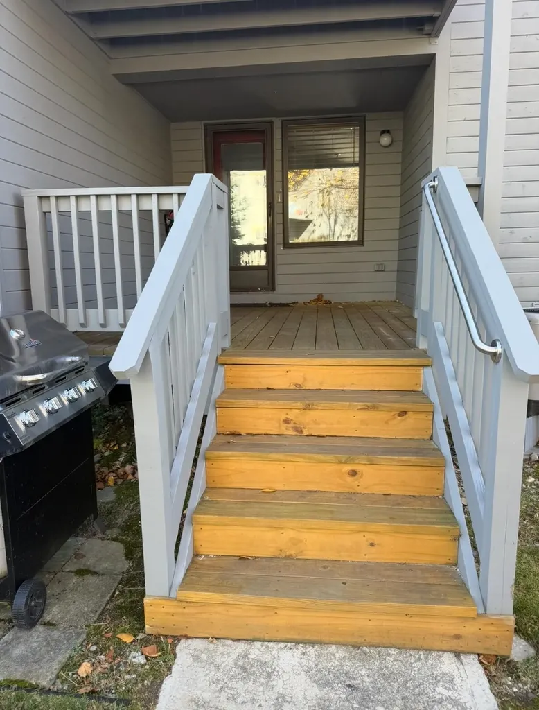 5 Tsienneto Road Derry NH 03038