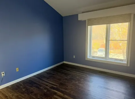 5 Tsienneto Road Derry NH 03038