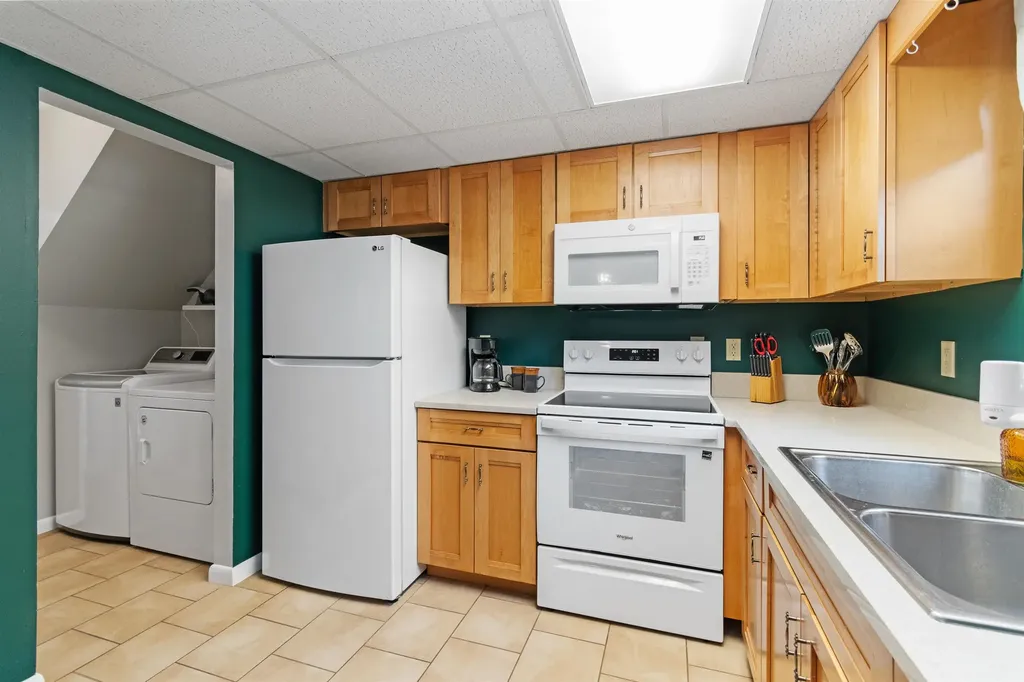 86 Pinecrest Drive Essex VT 05452