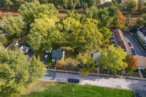 15 Atherton Avenue Nashua NH 03064