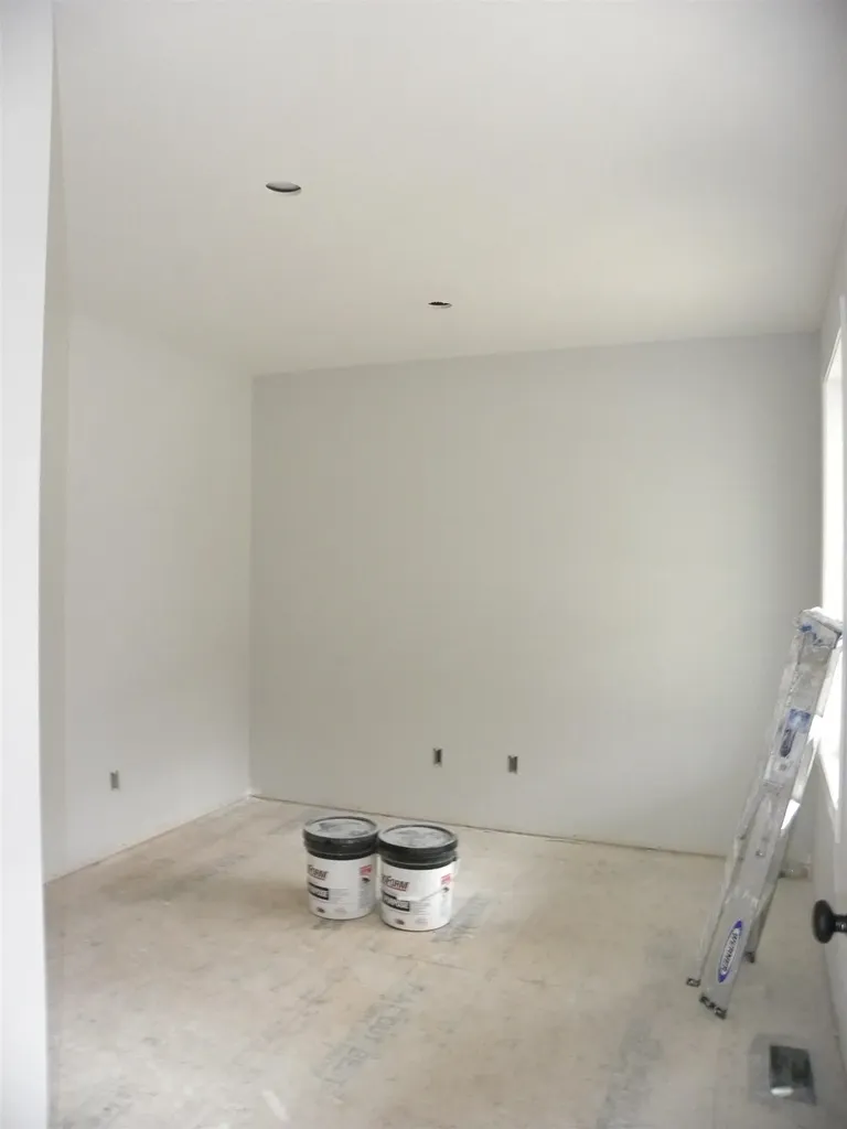 304 Karatzas Avenue Manchester NH 03104