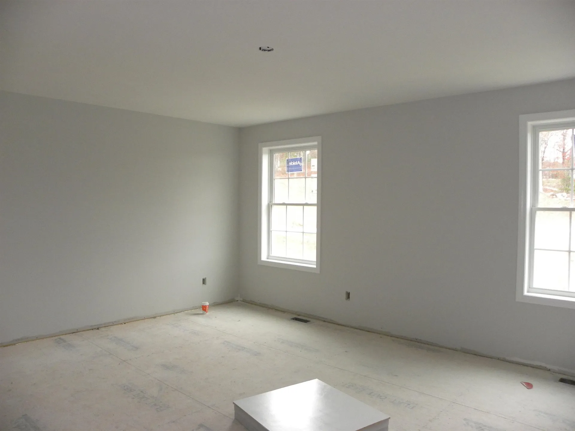 304 Karatzas Avenue Manchester NH 03104