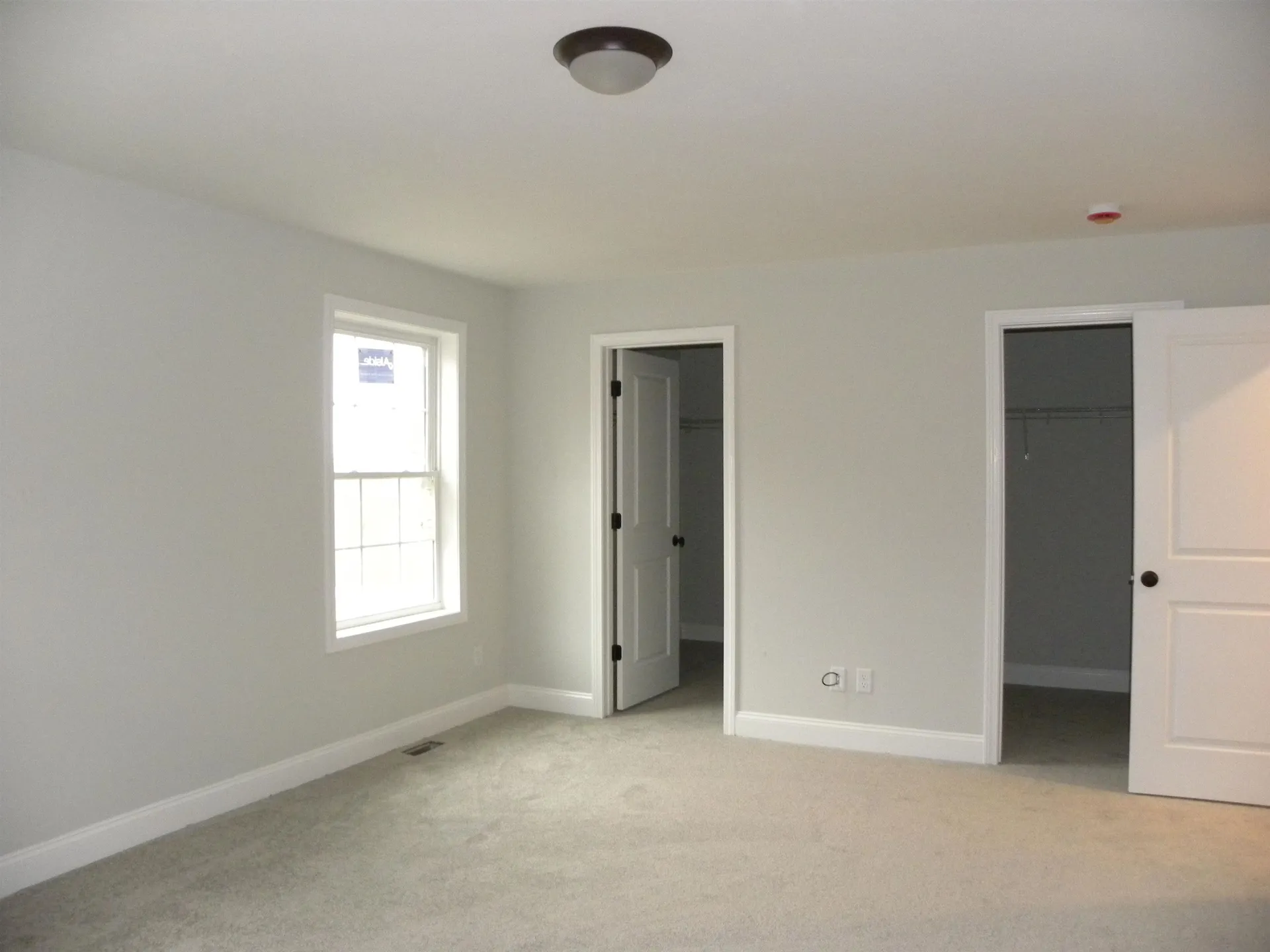 304 Karatzas Avenue Manchester NH 03104