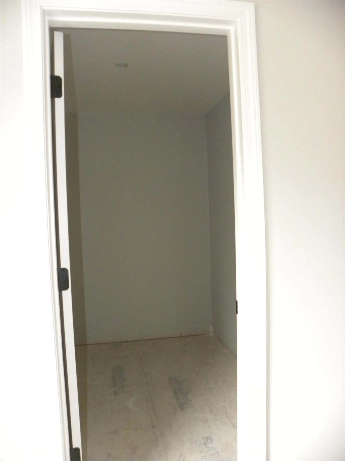 304 Karatzas Avenue Manchester NH 03104