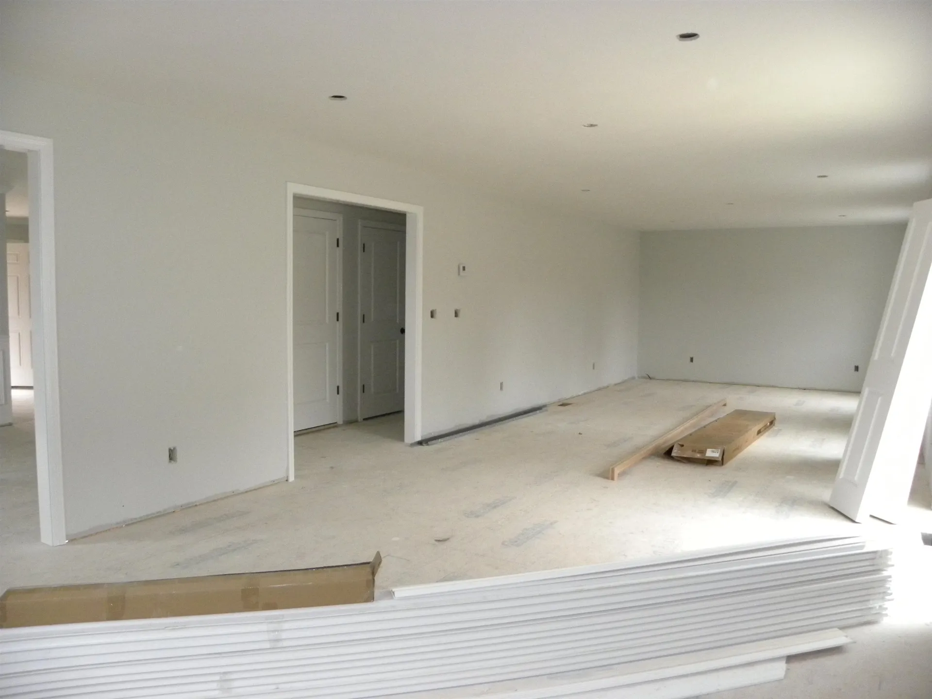 304 Karatzas Avenue Manchester NH 03104