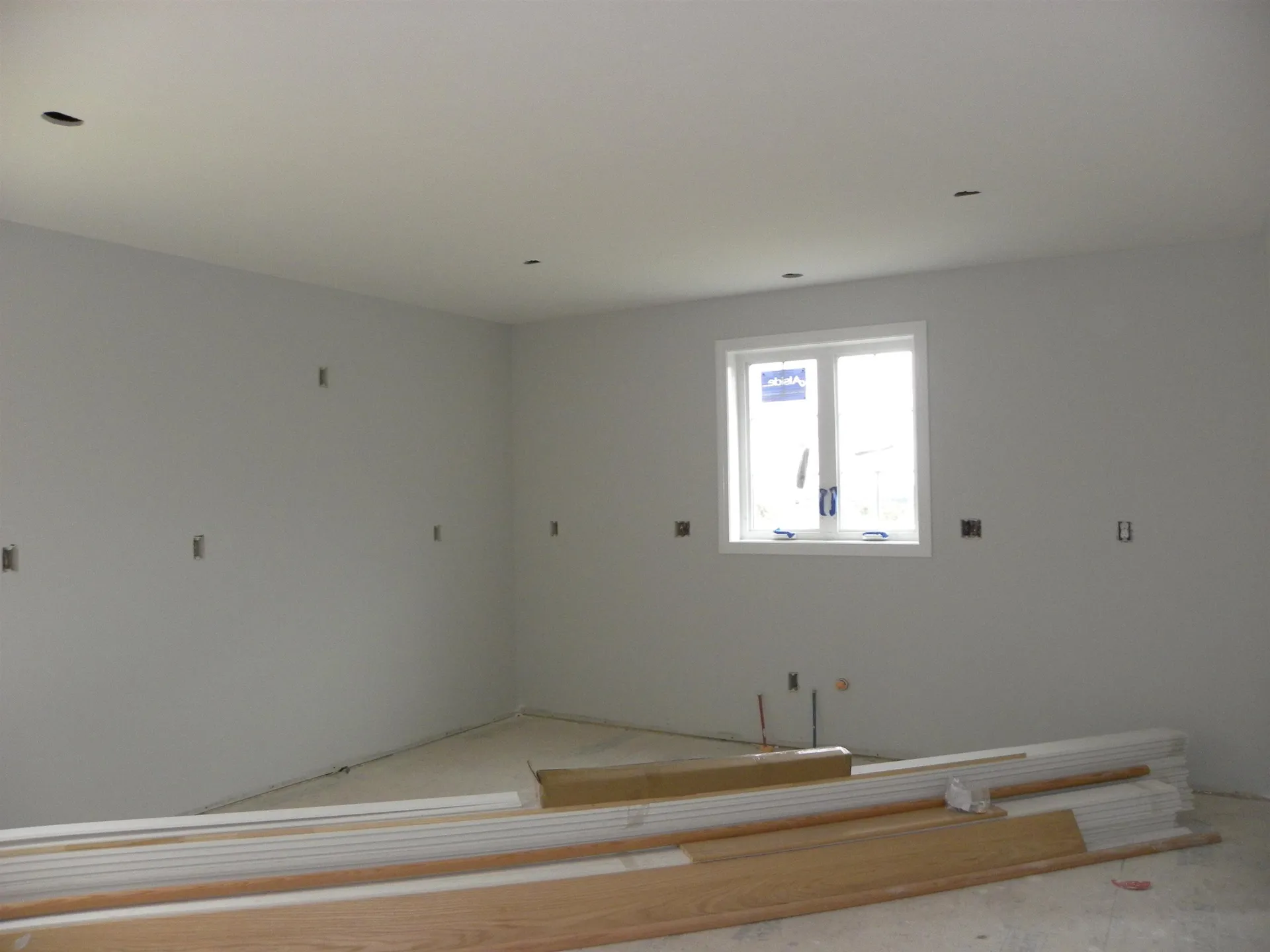 304 Karatzas Avenue Manchester NH 03104