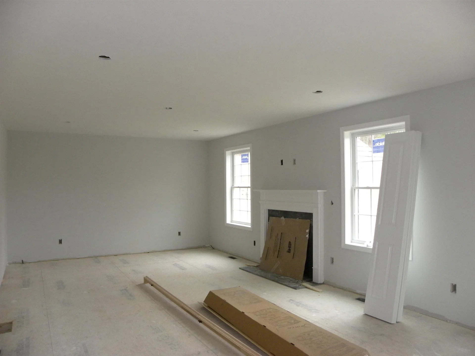 304 Karatzas Avenue Manchester NH 03104