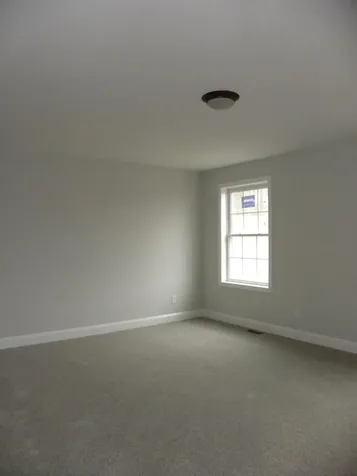 304 Karatzas Avenue Manchester NH 03104