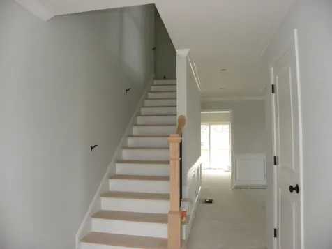 304 Karatzas Avenue Manchester NH 03104