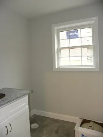 304 Karatzas Avenue Manchester NH 03104
