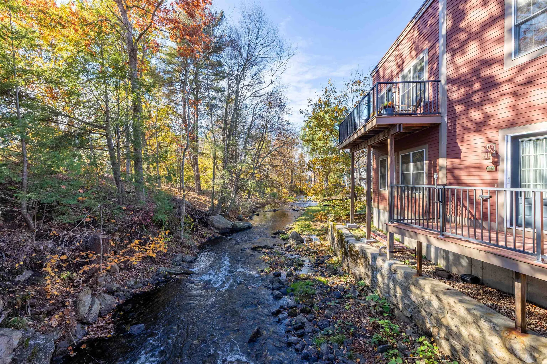 7 Chester Road Derry NH 03038