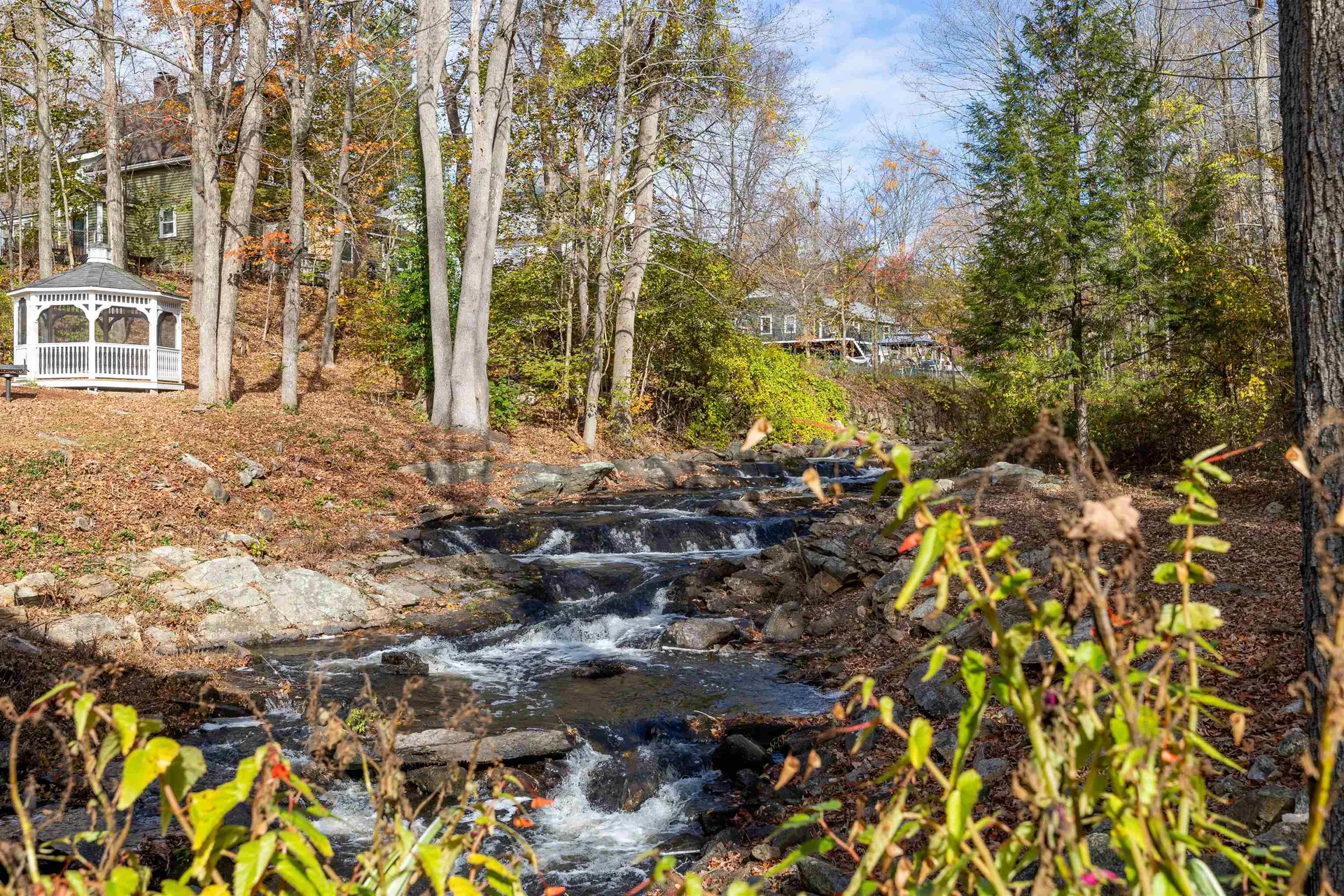 7 Chester Road Derry NH 03038