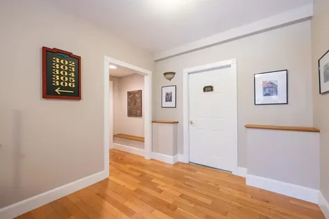 7 Chester Road Derry NH 03038