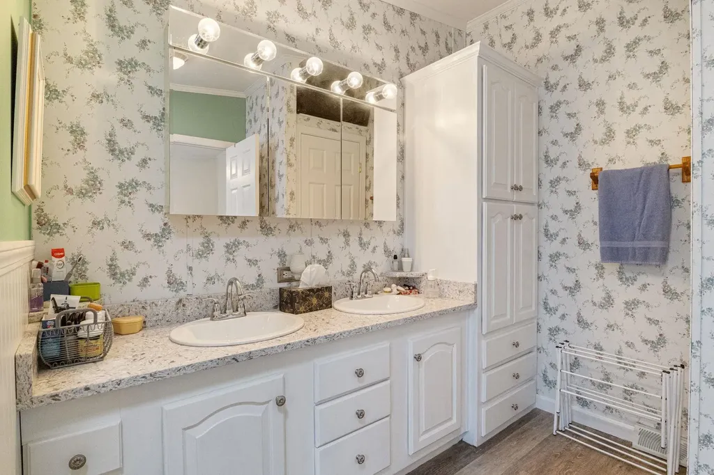 63 Temple Drive Rochester NH 03868