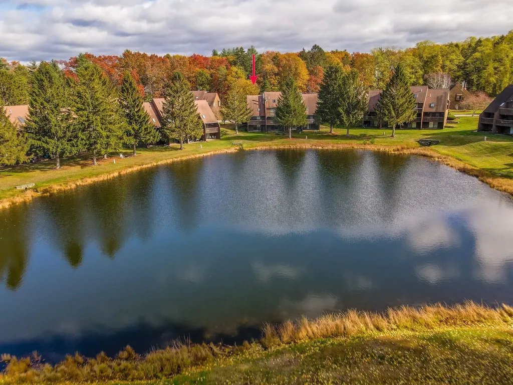 40 Spring Cove Road Nashua NH 03062