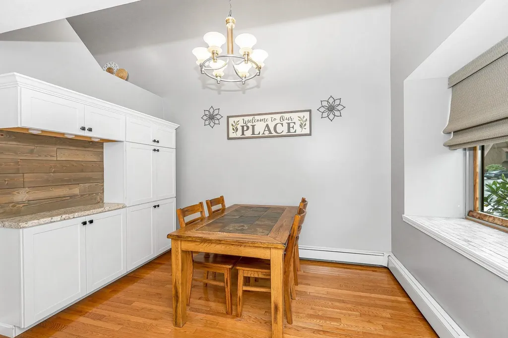 40 Spring Cove Road Nashua NH 03062