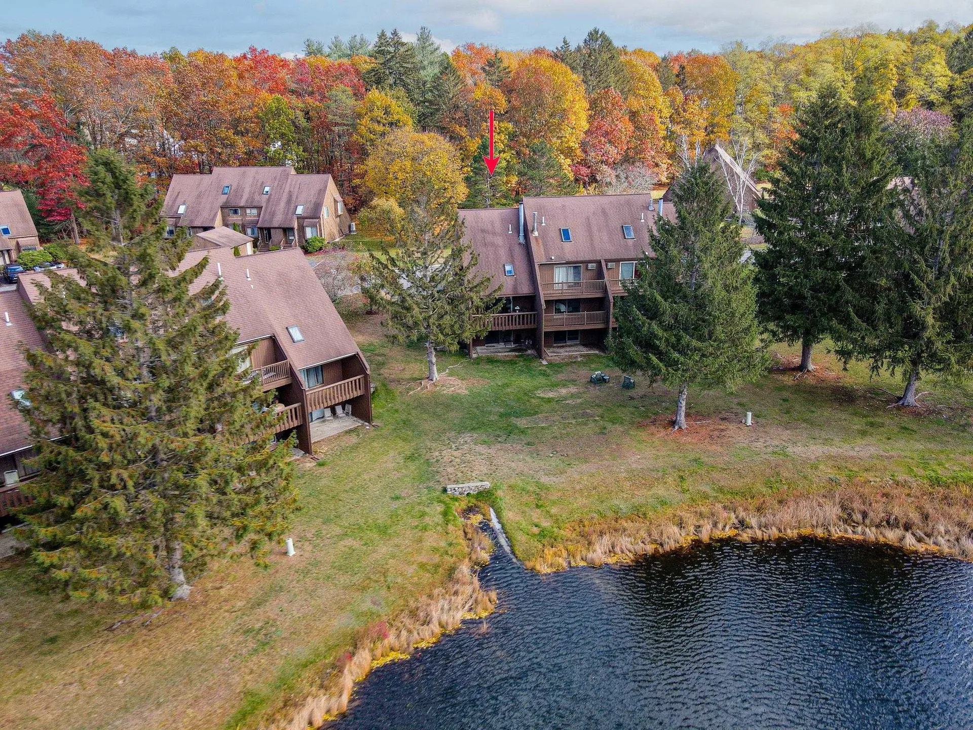 40 Spring Cove Road Nashua NH 03062