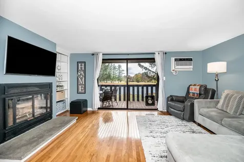 40 Spring Cove Road Nashua NH 03062