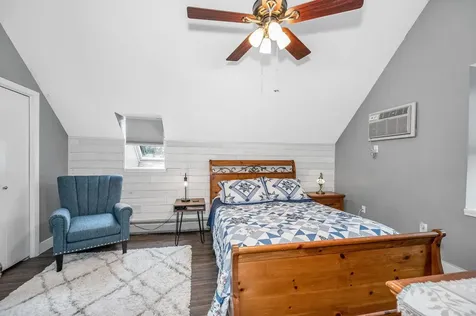 40 Spring Cove Road Nashua NH 03062