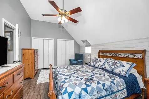 40 Spring Cove Road Nashua NH 03062