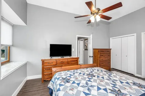 40 Spring Cove Road Nashua NH 03062