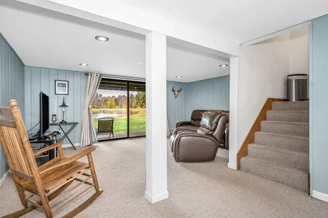 40 Spring Cove Road Nashua NH 03062