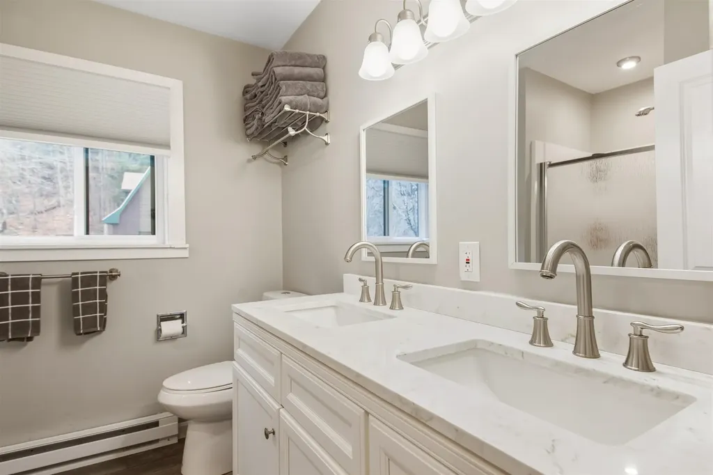 798 Vermont Route 100 Wilmington VT 05363