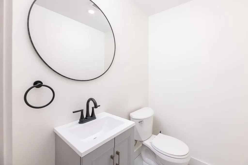 383 Owl Street Campton NH 03223