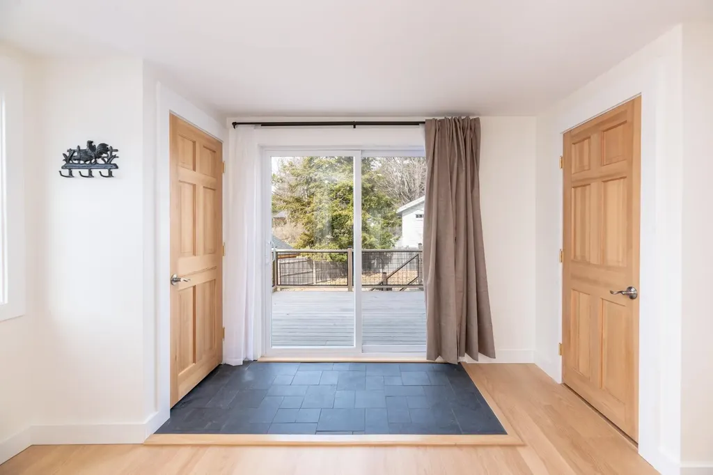 383 Owl Street Campton NH 03223