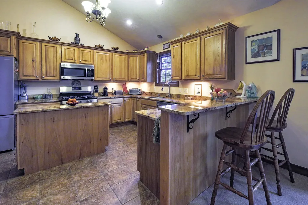 96 Bryant Mill Road Tamworth NH 03886