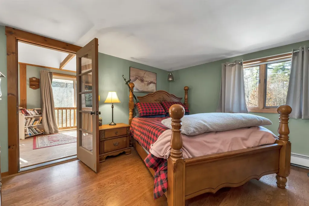 87 Middleton Road Wolfeboro NH 03894