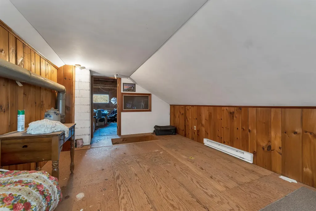 87 Middleton Road Wolfeboro NH 03894