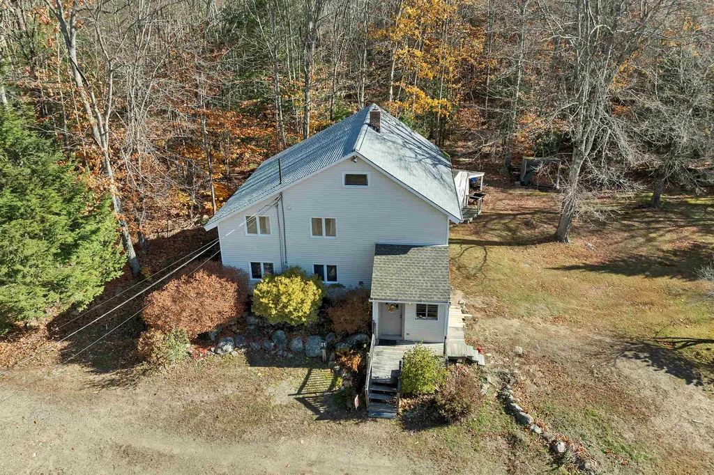 87 Middleton Road Wolfeboro NH 03894
