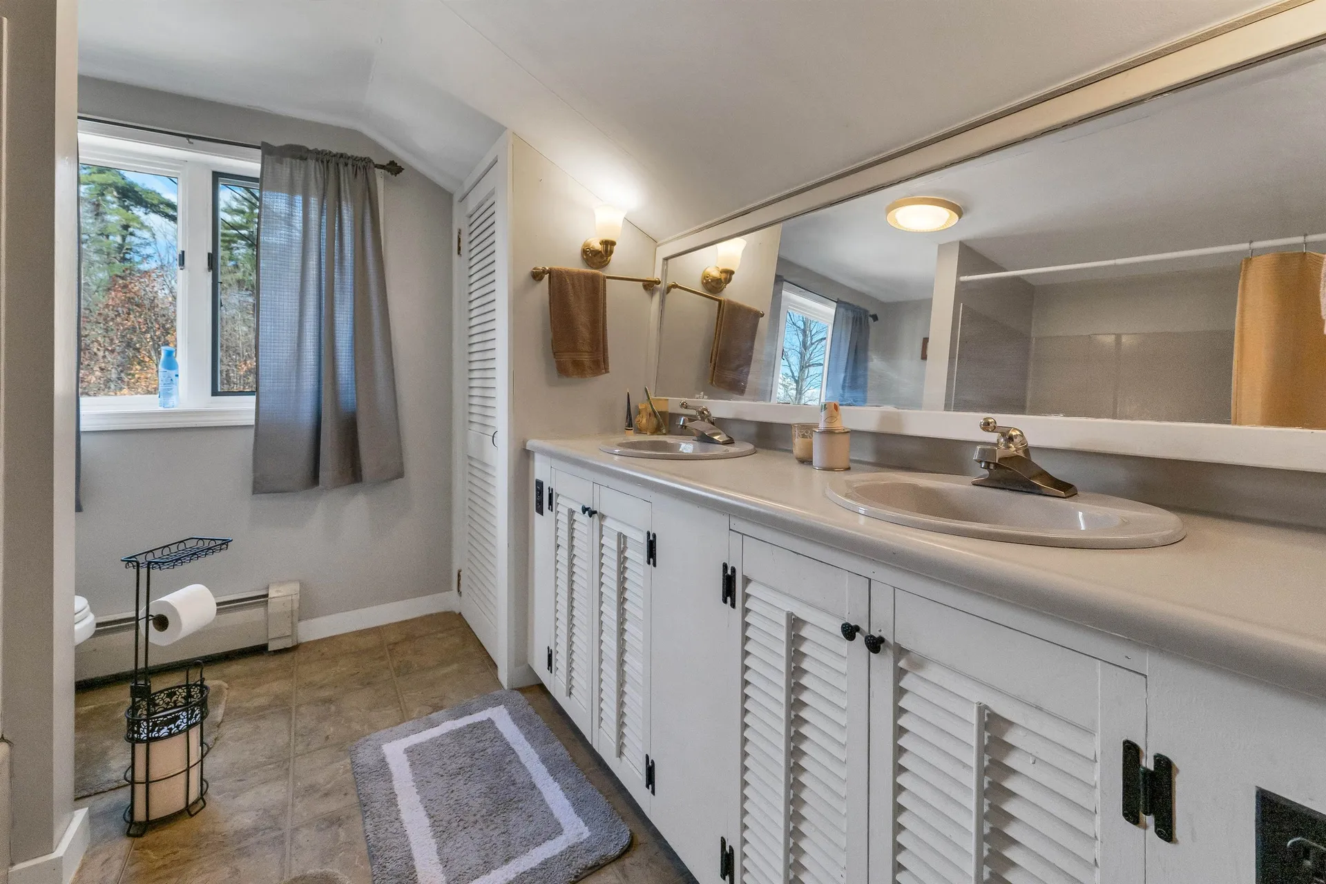 87 Middleton Road Wolfeboro NH 03894