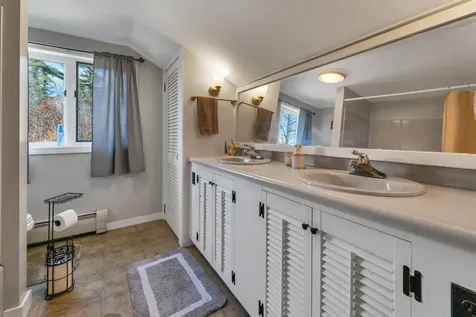 87 Middleton Road Wolfeboro NH 03894