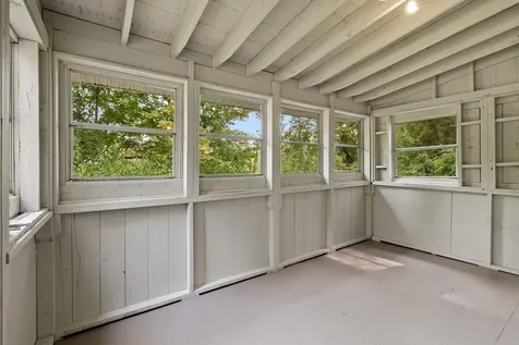 31 Water Street Bradford NH 03221