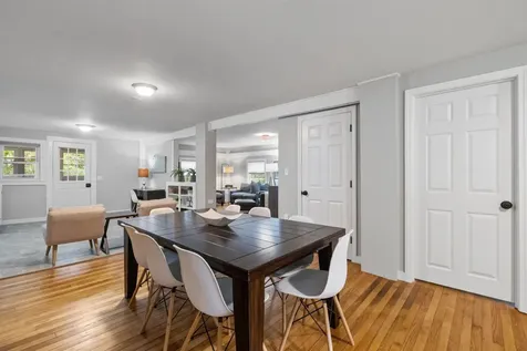 31 Water Street Bradford NH 03221