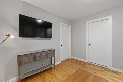 31 Water Street Bradford NH 03221