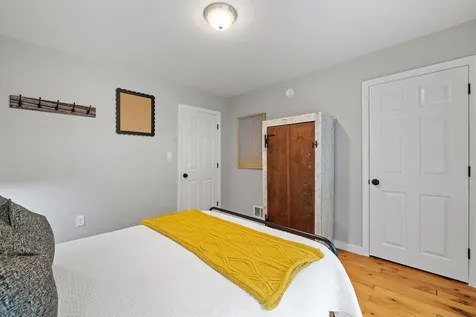 31 Water Street Bradford NH 03221