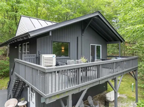 25 Hilltop Drive Newbury NH 03255