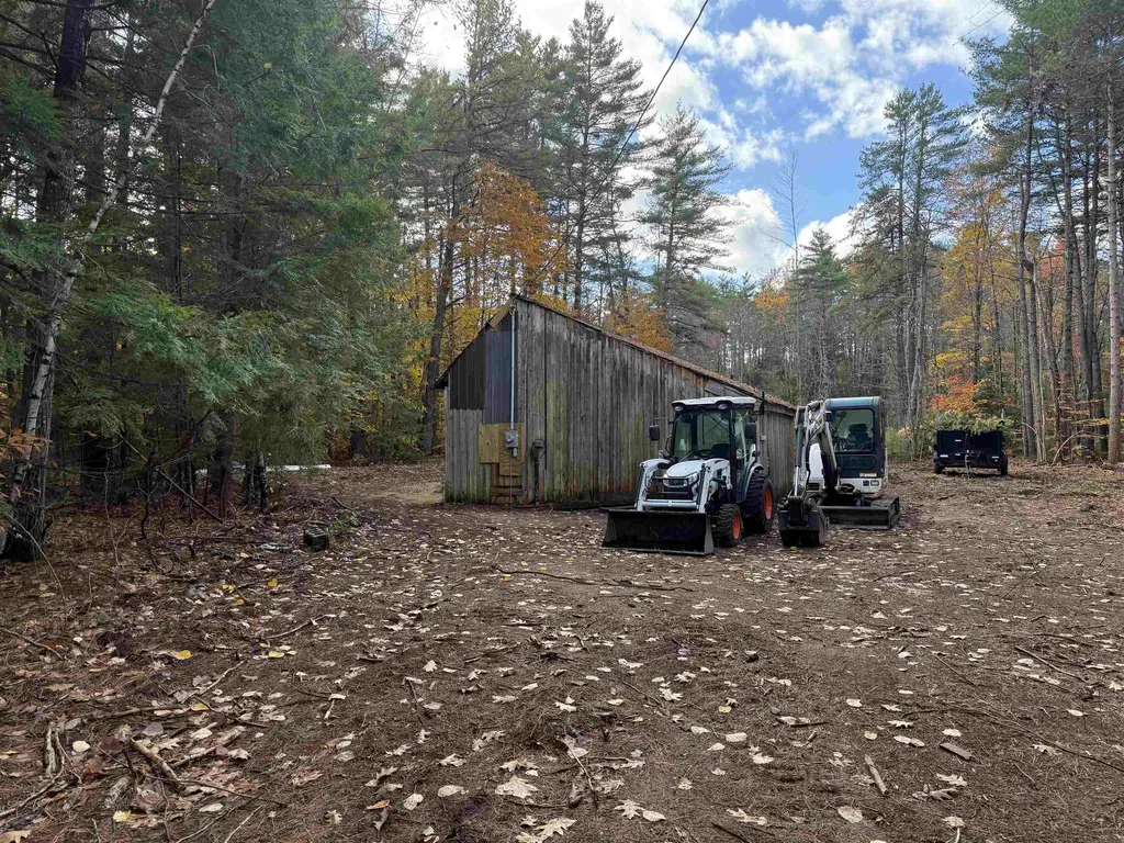 45 Morris Avenue Effingham NH 03882