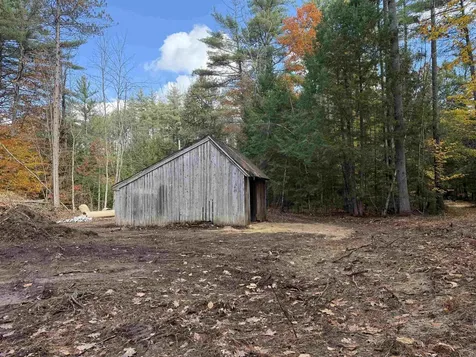 45 Morris Avenue Effingham NH 03882