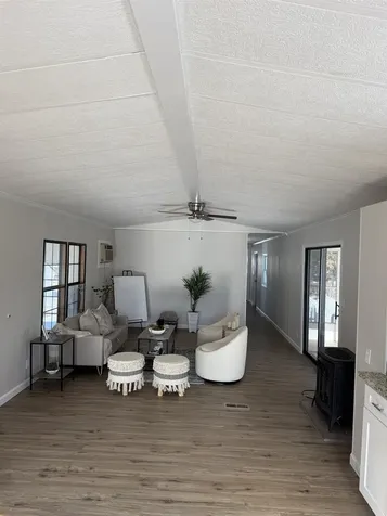 290 Calef Highway Epping NH 03042