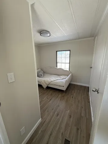 290 Calef Highway Epping NH 03042